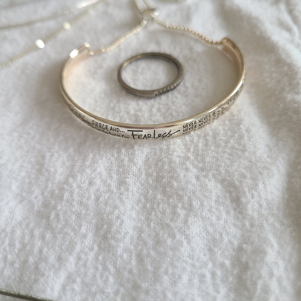 Jewelry bundle - Picture 4 of 6